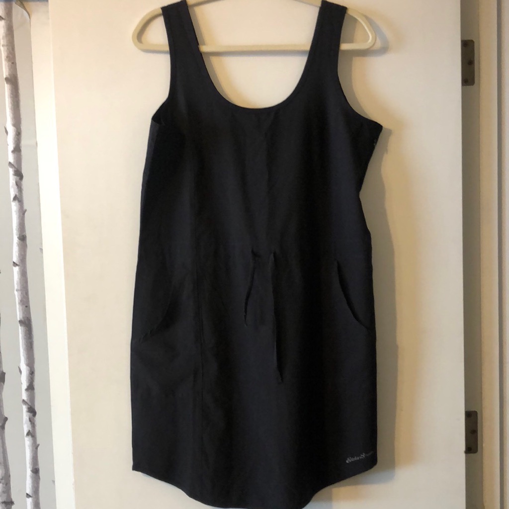 Eddie Bauer Sport Dress